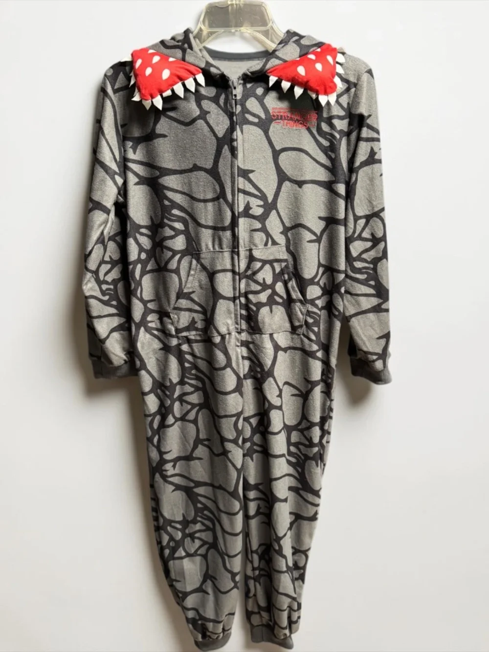 Demogorgon Hooded Onesie Pajamas Kids Size 10/11 Gray Costume NWOT